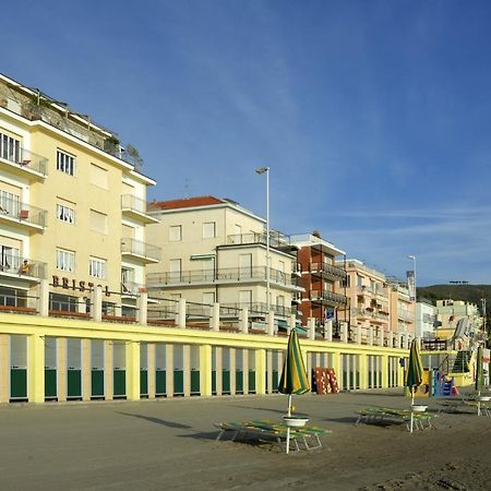Hotel Bristol Laigueglia Exterior photo