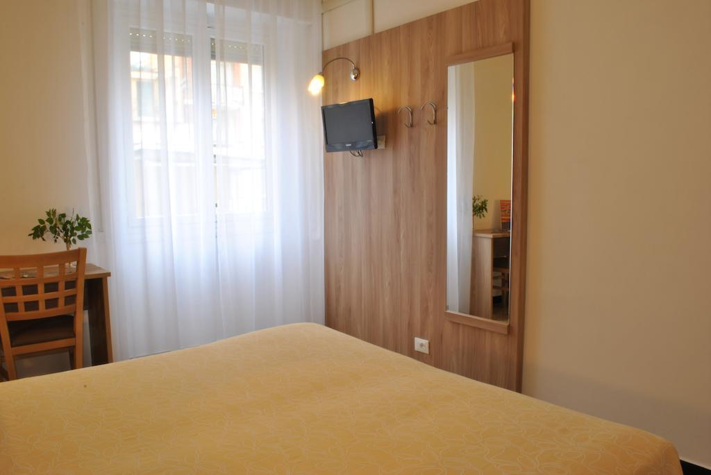 Hotel Bristol Laigueglia Room photo