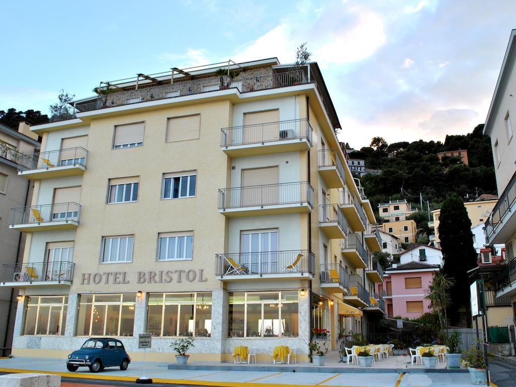 Hotel Bristol Laigueglia Exterior photo